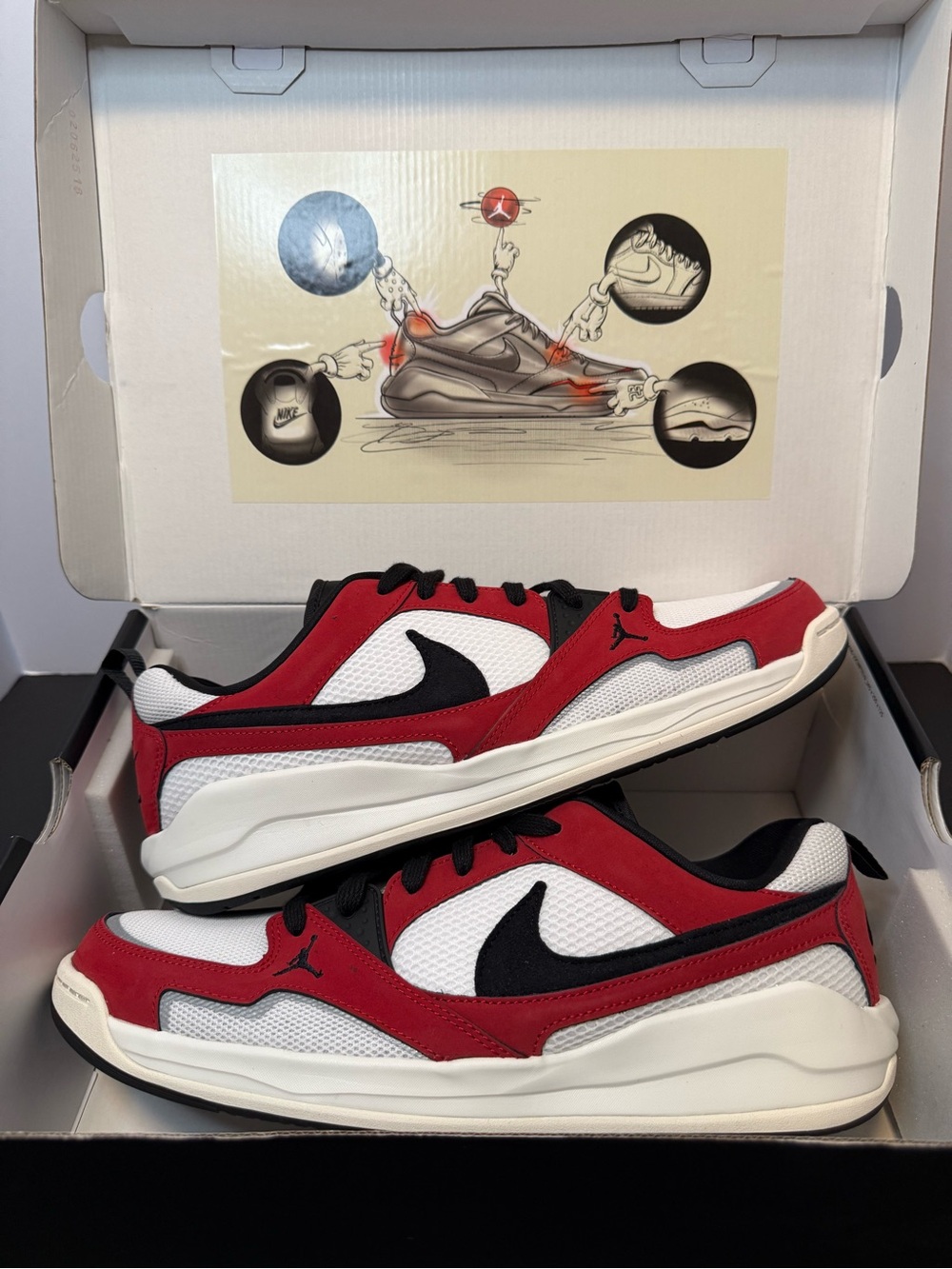 Nike Men’s Sneakers in Red/White/Black